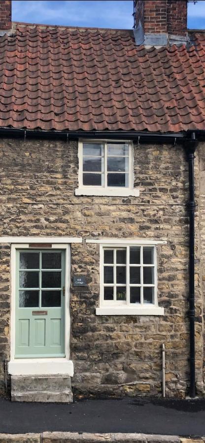 Hill Cottage, Thornton-Le-Dale Thornton Dale Exterior photo
